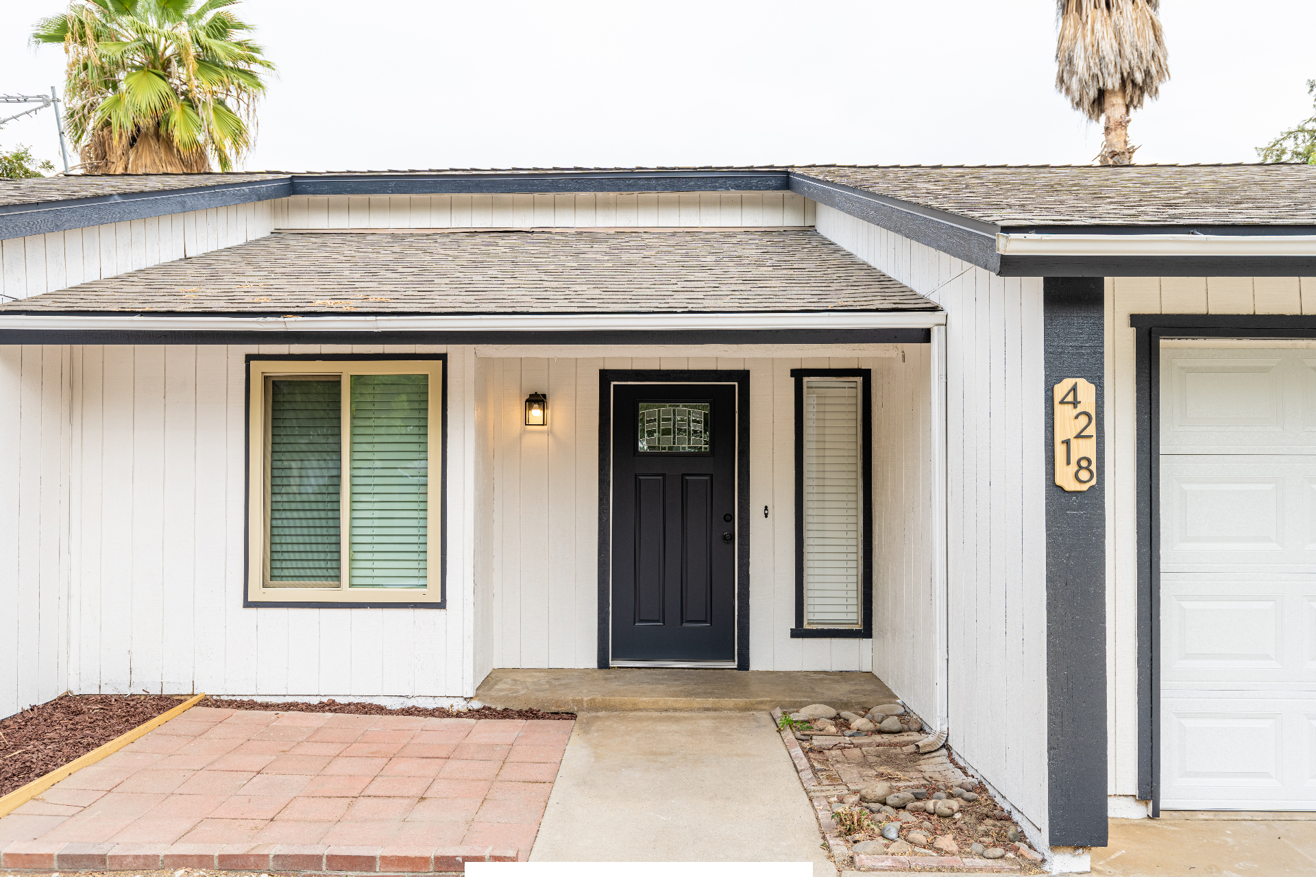 4218 N. Hazel Ave